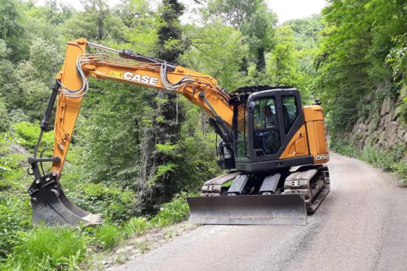 Case CX145D Crawler Excavator