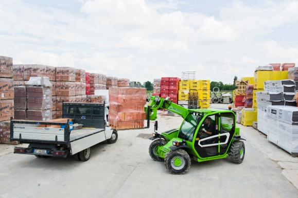 Merlo P27.6 Telehandler available from Dennis Barnfield Ltd. Merlo sales in Lancashire, Cumbria, Merseyside and the Isle of Man!