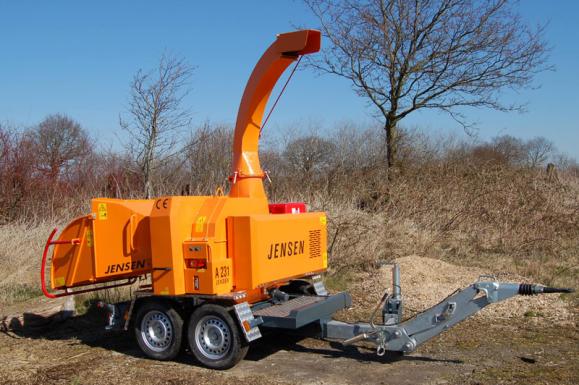 Jensen A231 Wheeled Chipper available from Dennis Barnfield Ltd, tracked chippers in Lancashire, Cumbria and the North West!