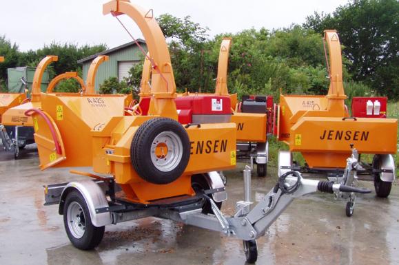 Jensen A425 Tracked Chipper available from Dennis Barnfield Ltd, tracked chippers in Lancashire, Cumbria and the North West!