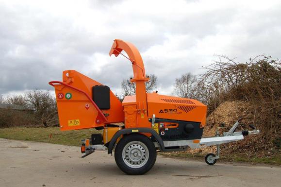 Jensen A530L Wheeled Chipper available from Dennis Barnfield Ltd, tracked chippers in Lancashire, Cumbria and the North West!